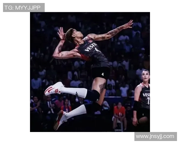 排球赛场上的力量与美感交织展现视觉盛宴的暴力美学 排球赛场上的力量与美感交织展现视觉盛宴的暴力美学